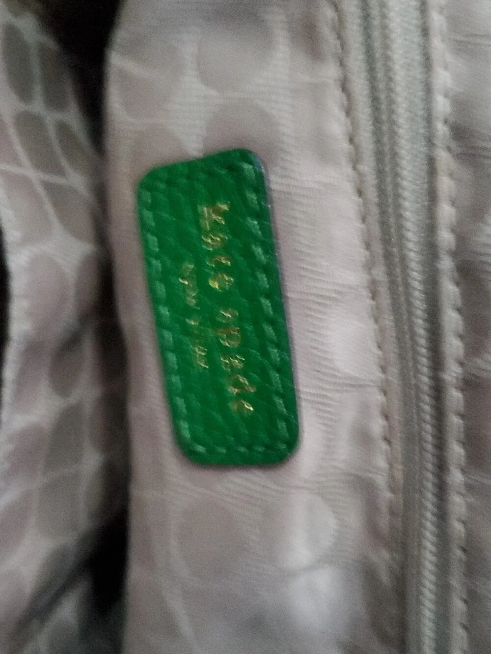 VERY GOOD CONDITION!! KATE SPADE. Green, STURDY/THICK pebble Leather. LARGE BAG.